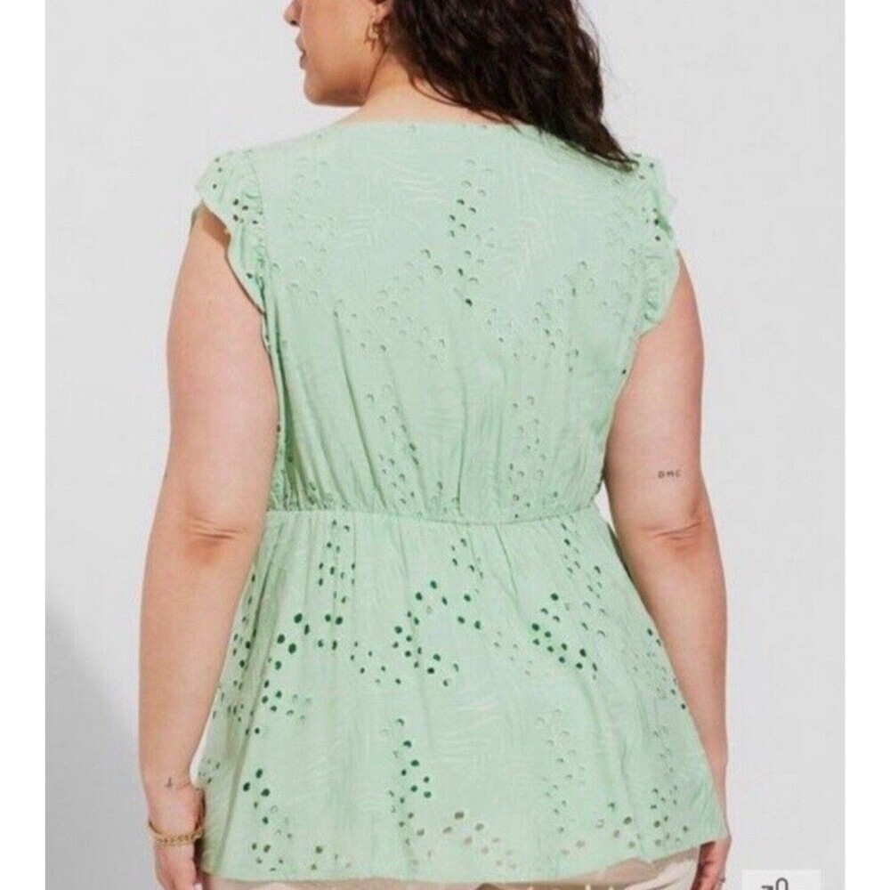 Torrid Eyelet Ruffle Sleeve Babydoll Hemlock Green Blouse Ruffle Size 1x - Picture 2 of 10